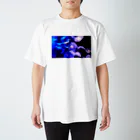 日常トリップの夜に咲くクラゲ Regular Fit T-Shirt