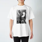 酉島伝法（∴）Dempow Torishimaの『皆勤の徒』の百々似 Regular Fit T-Shirt