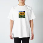 Ohanabatakeのひまわり Regular Fit T-Shirt