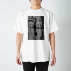 YOUNG EROBOYのねこみみへるす アキバ店 Regular Fit T-Shirt