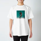 野鳥と犬の竃蔵屋(かまくらや)のディスクドッグ Regular Fit T-Shirt