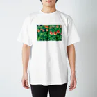 如夢幻の晴れのポピー Regular Fit T-Shirt