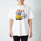 イラスト MONYAAT のカリカリサロンA スタンダードTシャツ