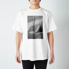 文学と汗 GOODSの文学と汗 02 メインビジュアル Regular Fit T-Shirt