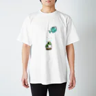 ぴよのカエル屋さんのカエルに水やり Regular Fit T-Shirt