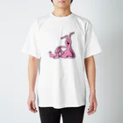 ホビヲノエのお店のふてぶてしいうさぎ Regular Fit T-Shirt