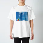 sAsA《空色風船物語*》の青い空とシャボン玉 Regular Fit T-Shirt