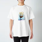 ヤノベケンジアーカイブ&コミュニティのヤノベケンジ《サン・チャイルド》（空飛ぶ風船） Regular Fit T-Shirt