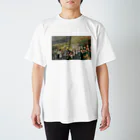 夏背.の訪問者 Regular Fit T-Shirt