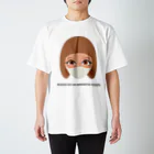 Quatre Illustrationのマスクの女の子02 Regular Fit T-Shirt