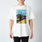 乗り物イラストレーター井上広大　オンラインショップの塔のある駅舎 スタンダードTシャツ