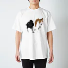 小鳥と映画館のカラスと猫の行進 Regular Fit T-Shirt