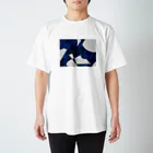 青のアートの青と白のアート スタンダードTシャツ