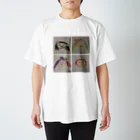 aiの家族の顔(窓) Regular Fit T-Shirt