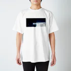 なにげに光の深夜と雫 Regular Fit T-Shirt