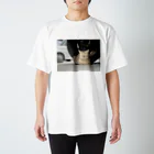 shirado_kazukiの猫のひとやすみ Regular Fit T-Shirt