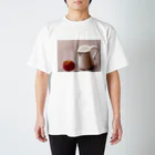 aconaruの机の上に・・・ Regular Fit T-Shirt