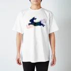 【USAGISKI】(ウサギスキー)のUSAGISKIレインボーロゴ Regular Fit T-Shirt