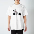 KAHOの黒靴下の猫ちゃん Regular Fit T-Shirt