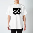 mocoのmocoT(くろもじ） Regular Fit T-Shirt