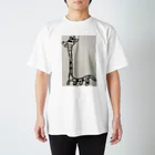 beast  joker paisのオーナーのキリン Regular Fit T-Shirt