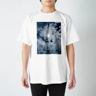 いつかの景色のBlue Moon Sky Regular Fit T-Shirt