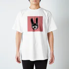 usa100の癖うさぎピンク Regular Fit T-Shirt