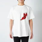 オコジョのケンカに負けた蟹 Regular Fit T-Shirt