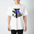 bearbenchのコクドウイチゴウセン Regular Fit T-Shirt