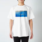 moni moniの浮いちゃう  もに Regular Fit T-Shirt