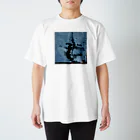 hibiのgrow Regular Fit T-Shirt