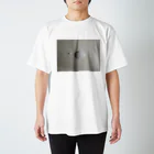 まめぴより。の無気力なわたし。 Regular Fit T-Shirt