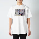 Mari Saasakiの路地 Regular Fit T-Shirt