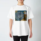 セラのお絵描き店の鷲と龍体文字フトマニ図シリーズ Regular Fit T-Shirt