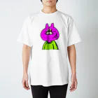 ラビットの見つめるRabbit Regular Fit T-Shirt