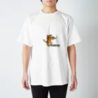 地産地消創作家庭料理PORTOのポルトのダーツ猫（トラ柄） Regular Fit T-Shirt