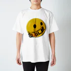 AURA_HYSTERICAのALL YOU NEED IS SMILE. Regular Fit T-Shirt