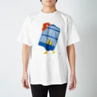 スタジオ・ノイズの過保護なニワトリ Regular Fit T-Shirt