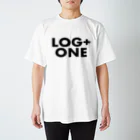 ログプラスワンのログプラスワングッズ黒文字 Regular Fit T-Shirt