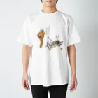 花日和 畳の骨の肉体美 Regular Fit T-Shirt