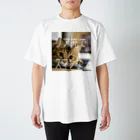 satake☆キジ猫のリア充な猫 動物 Regular Fit T-Shirt