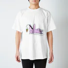 ごんぶとごぼうの釣られうさぎ Regular Fit T-Shirt