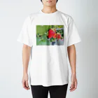 癒しショップのストロベリーちゃん Regular Fit T-Shirt