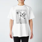 実家のにゃんのにゃん　集中 Regular Fit T-Shirt