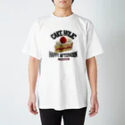 メシテロタイプ（飯テロTシャツブランド）のショートケーキ（ビンテージ風） Regular Fit T-Shirt