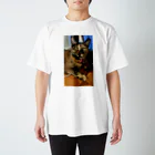 sayuri Nagashimaのサビ猫さびちゃん Regular Fit T-Shirt