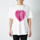 alpacca-creativeのlove_lion_face Regular Fit T-Shirt