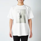 髭よしのKUWAGATA is ALIVE Regular Fit T-Shirt