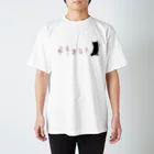 eri@gizelleheartのねこと薔薇 Regular Fit T-Shirt