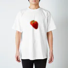 自然と好きなものを。の苺🍓 Regular Fit T-Shirt